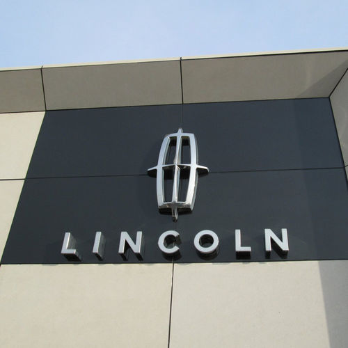 Rivestimento di facciata in pannelli - STONELITE® : IMPALA BLACK - Stone panels - in granito / di lunga durata / lucido
