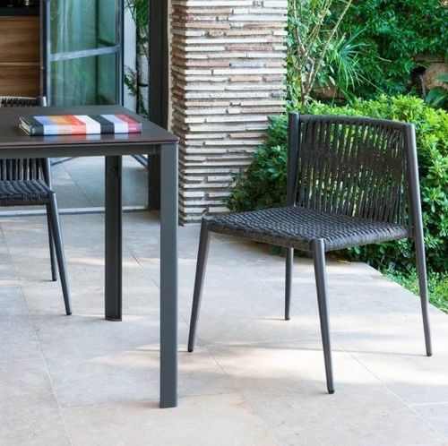Sedia da giardino contemporanea - LUCE - Unopiù - da esterno / in poliolefina / in corda