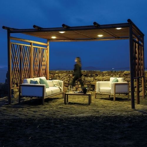 Pergola autoportante - Nagi - Unopiù - in pino / a lamelle frangisole / con copertura in legno