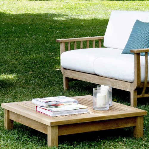 Tavolino basso contemporaneo - Chelsea  - Unopiù - in teak / con supporto in teak / quadrato