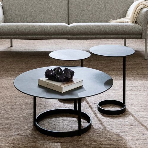 Tavolino estraibile contemporaneo - SPOSA - JORI - in pelle / con supporto in metallo laccato / rotondo