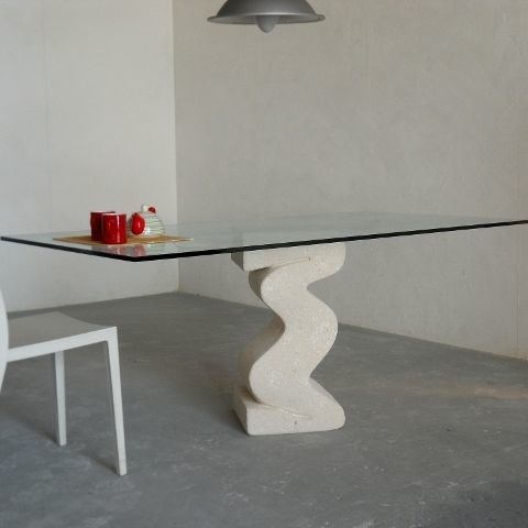 Tavolo da pranzo design originale - Flex - stonebreakers - in cristallo / con supporto in pietra / rettangolare