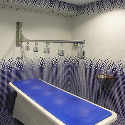 Doccia Vichy bitermica - Inbeca Wellness Equipment S.L - in metallo / contract / per cromoterapia