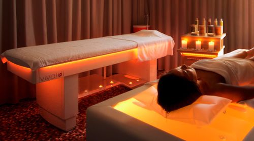 Lettino per massaggi fisso - VIVALDI - Inbeca Wellness Equipment S.L - in legno / contract