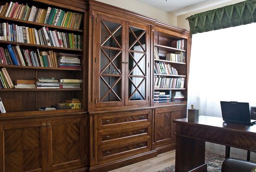 Libreria alta - OFFICE - AKAN-handmade furniture - classica / in legno / vetrata