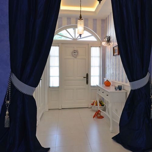 Porta d'ingresso - AKAN-handmade furniture - in legno / battente / semivetrata