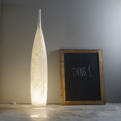 Lampada da terra - Tank 1 - in-es artdesign - in policarbonato / in Nebulite® / contemporanea