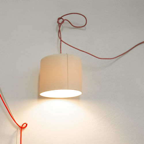 Applique contemporanea - Candle 2 - in-es artdesign - da interno / in Laprene® / cilindrica