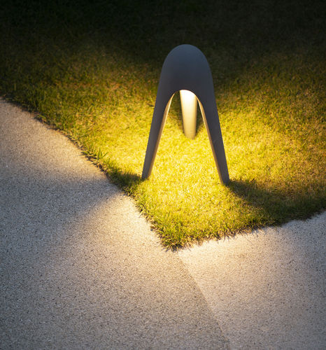 Lampada da pavimento - CYBORG  - Martinelli Luce Spa - in calcestruzzo / contemporanea / con cavo