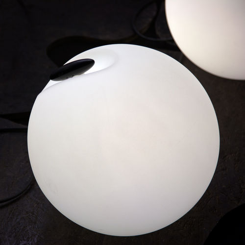 Lampada da pavimento - BOWL  - Martinelli Luce Spa - in polietilene / in resina / contemporanea
