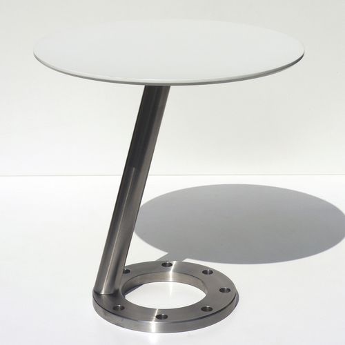 Tavolino design originale - STEELFUSION - INSILVIS - in composito / con supporto in acciaio inossidabile / rotondo