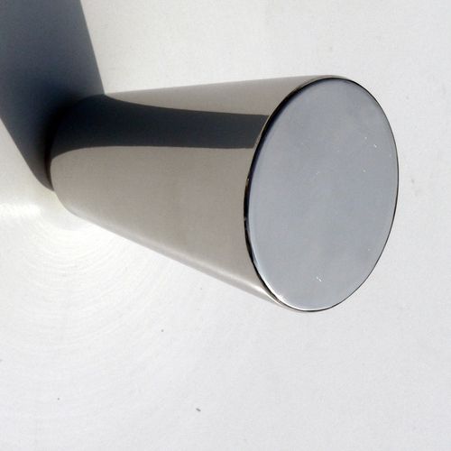 Appendiabiti a muro - CONE 60 - INSILVIS - contemporaneo / in acciaio inossidabile