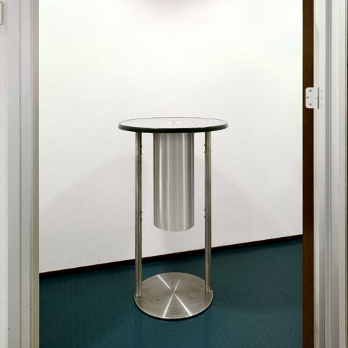 Tavolo contemporaneo - SMOKING - Euromate - in acciaio inossidabile lucido / rotondo / con portacenere integrato