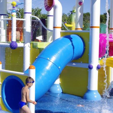 Struttura ludica per parco giochi - VARIOPOOL B.V. - per parco acquatico / in plastica