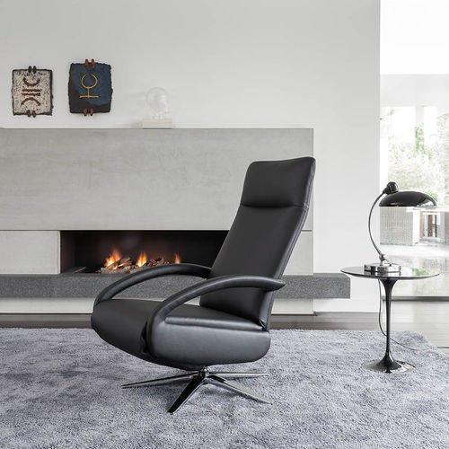 Poltrona relax contemporanea - TRIM - ipdesign - in pelle / in tessuto / con poggiapiedi