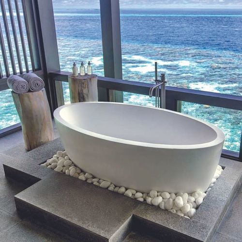 Vasca da bagno ovale - MAYA - Dado Creations Pty (LTD) - ad isola / in Solid Surface / ghisa minerale