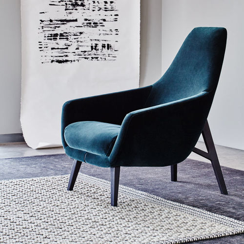 Poltrona contemporanea - ENZO - MONTIS - in pelle / in tessuto / in legno