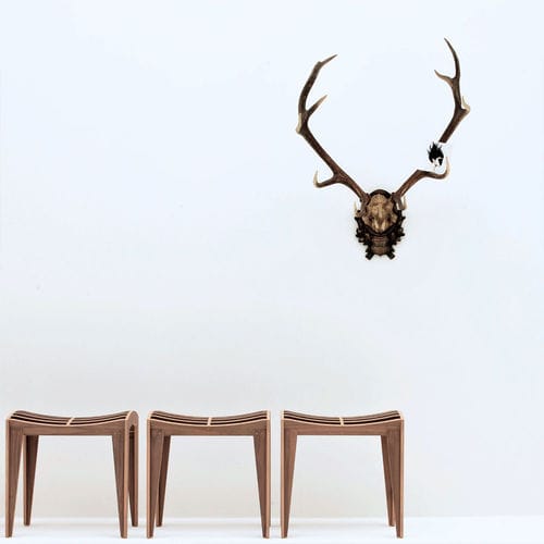 Sgabello contemporaneo - Zero - MORELATO - in legno compensato / in noce / con supporto in legno