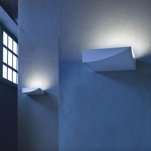 Applique contemporanea - LEMBO - PRANDINA - da interno / in alluminio / in termoplastica