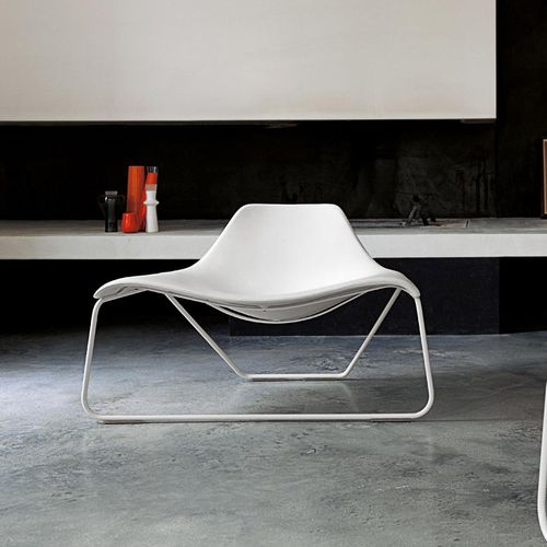Chauffeuse contemporanea - GLIDE - Tacchini - in pelle / nera / bianca