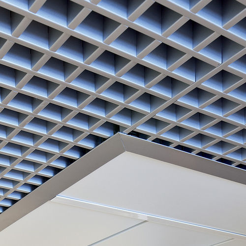 Soffitto in metallo - Luxalon® Cell CT15 - Hunter Douglas Architectural - a quadrotte / per ufficio / indoor
