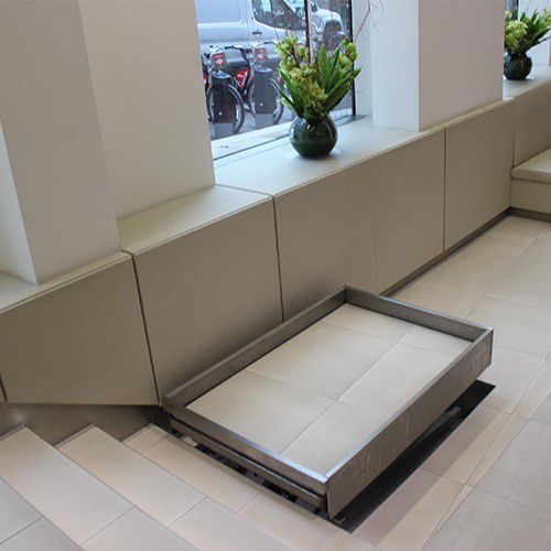 Piattaforma elevatrice PMR - CANTILEVER - Platform Lift Company - per edificio / ad uso professionale / da interno