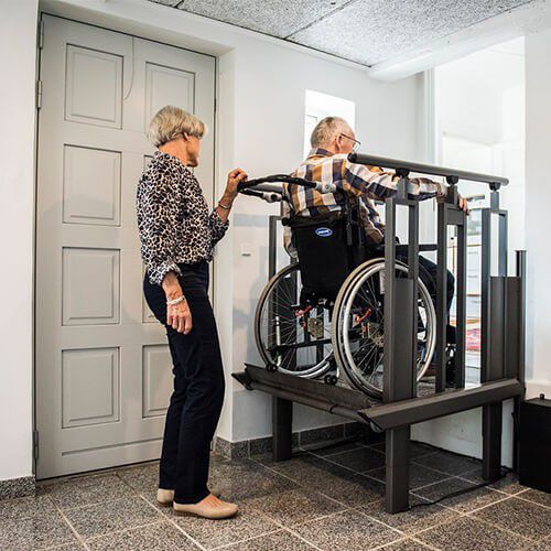 Piattaforma elevatrice PMR - FLEXSTEP - Platform Lift Company - per sedia a rotelle / per edificio / per uso domestico