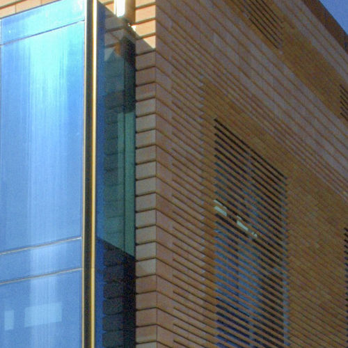 Frangisole in terracotta - PIASTRA - Manetti Gusmano & figli - Sannini Impruneta - per facciata / orizzontale / fisso