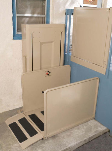 Piattaforma elevatrice PMR - VPL-3100 - Bruno Independent Living Aids - per edificio / ad uso professionale / da esterno