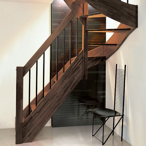 Scala a U - MIGNON - Mobirolo - con gradini in legno / con struttura in legno / contemporanea