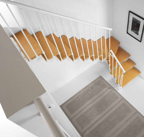 Scala a L - MAGIA : 90 - FONTANOT - ALBINI & FONTANOT - con gradini in legno / con struttura in metallo / contemporanea