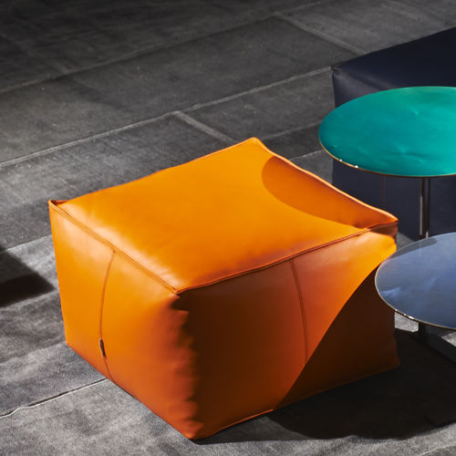 Pouf contemporaneo - SOFT LITTLE - cierre - in pelle / quadrato