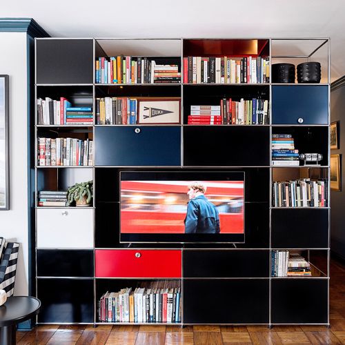 Parete attrezzata TV contemporaneo - USM Haller - USM Modular Furniture - in metallo / modulare / con ripiani