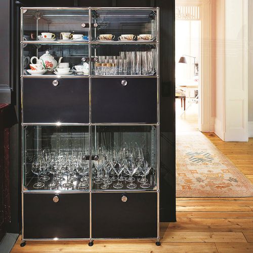 Credenza con alzata contemporanea - USM Haller - USM Modular Furniture - in vetro / in metallo