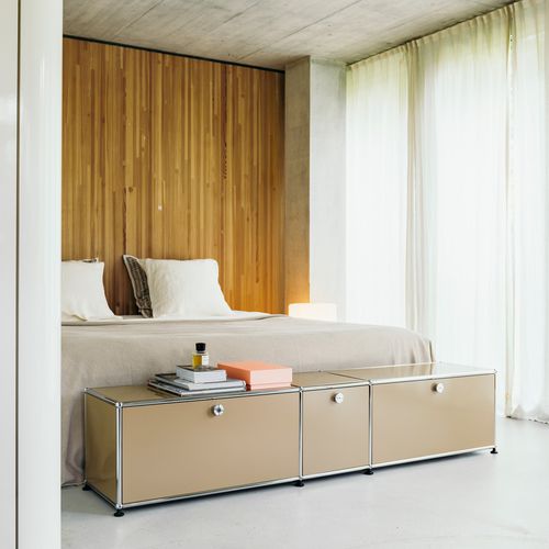 Panca fondoletto contemporanea - USM Haller - USM Modular Furniture - in metallo / per uso residenziale