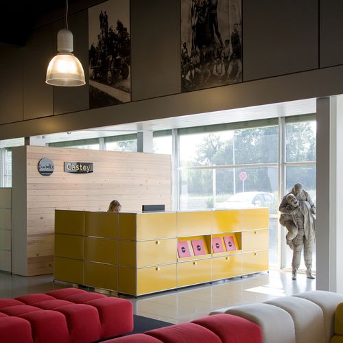 Banco reception in metallo - USM Haller - USM Modular Furniture