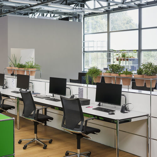 Mobile contenitore da pavimento - World of Plants for USM Haller - USM Modular Furniture - contract