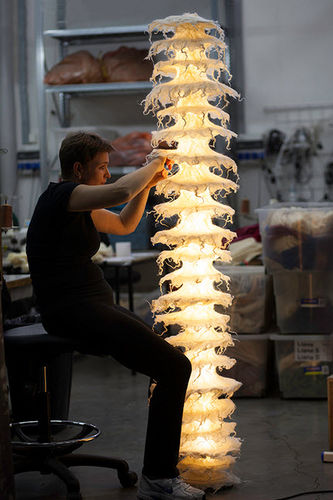 Colonna luminosa design originale - APAYA: TINKA - Aqua Creations - in tessuto / a lampada fluorescente / da interno