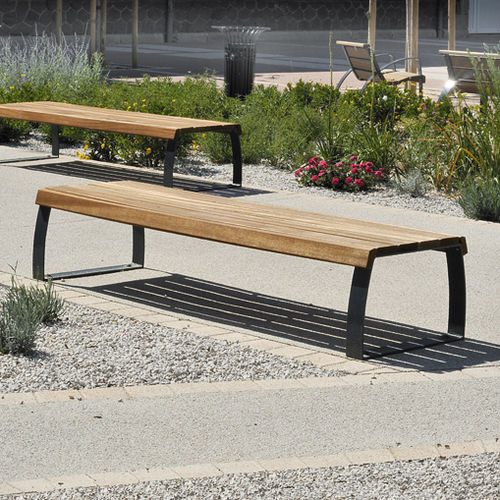 Panca per spazi pubblici contemporanea - BERNE - AREA - in legno / in acciaio / contract