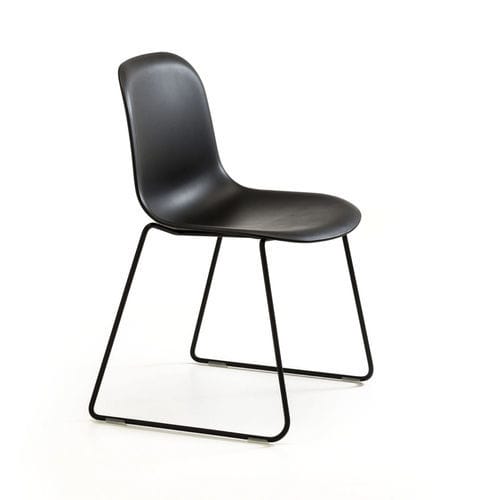 Sedia contemporanea - Máni SL - arrmet - da interno / in polipropilene / con supporto in metallo