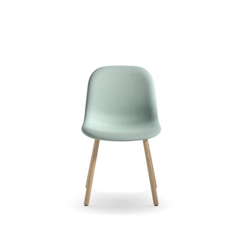 Sedia design scandinavo - Máni 4WL - arrmet - da interno / in tessuto / in pelle