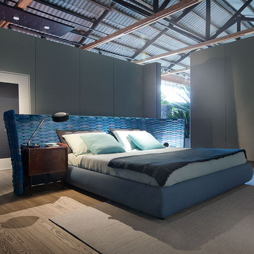 Letto matrimoniale - SILENT - PAOLA LENTI - contemporaneo / imbottito / in tessuto