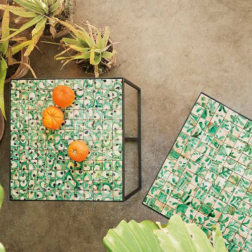 Tavolo d'appoggio contemporaneo - COCCI - PAOLA LENTI - in acciaio inossidabile / quadrato / per uso residenziale