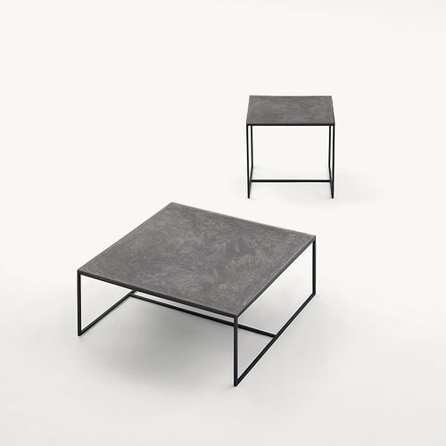 Tavolo d'appoggio contemporaneo - LIO - PAOLA LENTI - in acciaio inossidabile / quadrato / per uso residenziale