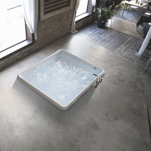 Vasca da bagno quadrata - BOLLA Q INFINITY - HAFRO srl - per ambiente abitativo / in acrilico / contemporanea