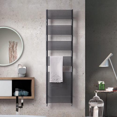 Scaldasalviette ad acqua calda - Hego13 - DELTACALOR - 0...500 w / 501 w...750 w / 751 w...1000 w