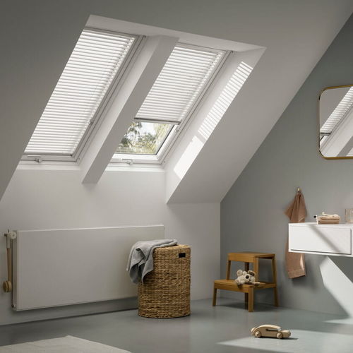 Tenda avvolgibile veneziana - VELUX - per finestra / in alluminio / contract