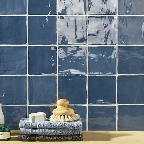 Piastrella in gres porcellanato - ST TROPEZ - Roca Tile - lucida / da interno / da bagno