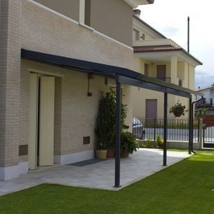 Pergola addossata - LEXA - FIVE STARS ITALY - in alluminio / in acciaio galvanizzato / con copertura in alluminio