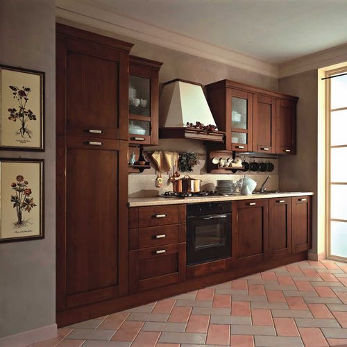Cucina classica - SIVIGLIA - Torchetti Cucine - in legno massiccio / in legno / a scomparsa